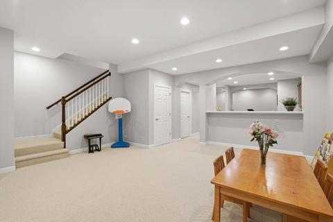2725 Summit Dr, Glenview, IL 60025 photo 22