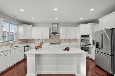 2725 Summit Dr, Glenview, IL 60025 photo 7