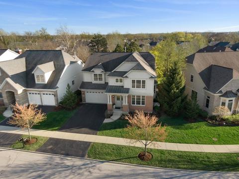 2725 Summit Dr, Glenview, IL 60025 photo 2