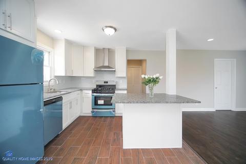 9436 Sumac Rd, Des Plaines, IL 60016 photo 5