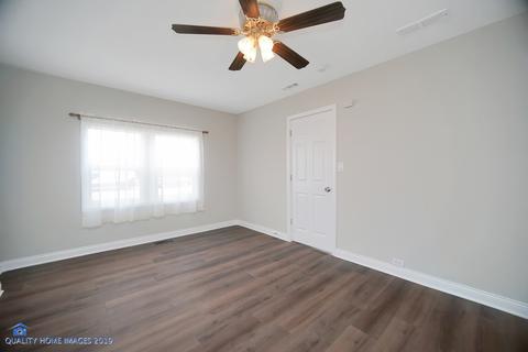 9436 Sumac Rd, Des Plaines, IL 60016 photo 9