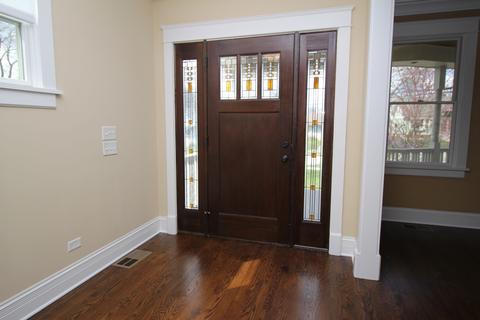 424 E Illinois St, Wheaton, IL 60187 photo 2
