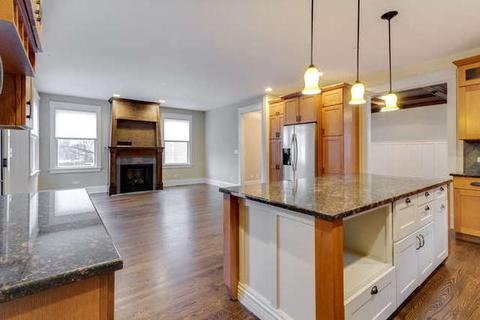 424 E Illinois St, Wheaton, IL 60187 photo 13