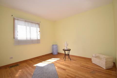 522 Isa Dr, Wheeling, IL 60090 photo 7