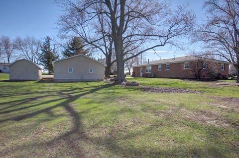 122 E Park, Elliott, IL 60933 photo 9