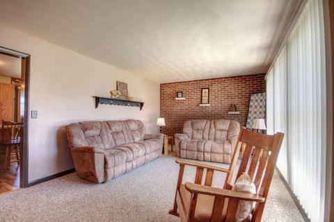 122 E Park, Elliott, IL 60933 photo 12