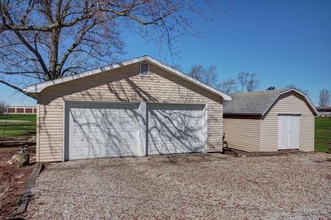 122 E Park, Elliott, IL 60933 photo 7