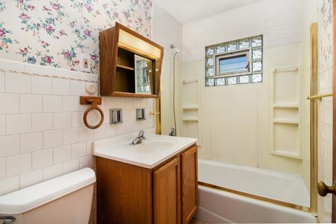 14940 Ridgeway Ave, Midlothian, IL 60445 photo 12