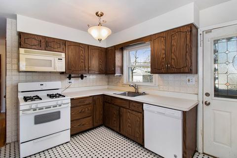 14940 Ridgeway Ave, Midlothian, IL 60445 photo 6