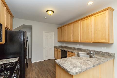 2641 Williamsburg Dr, Algonquin, IL 60102 photo 8