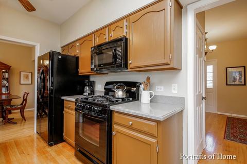 621 Dogleg Ln, Bartlett, IL 60103 photo 8
