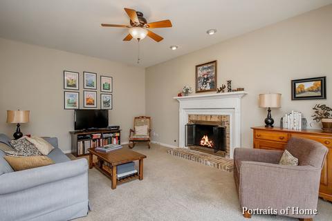 621 Dogleg Ln, Bartlett, IL 60103 photo 11