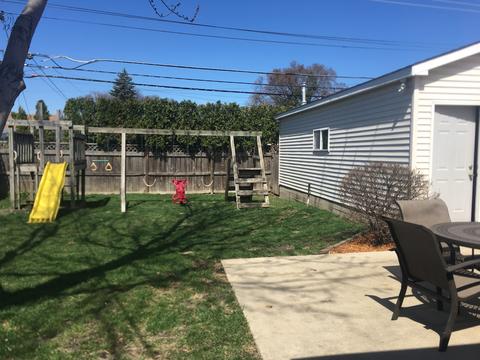 843 E Grant Dr, Des Plaines, IL 60016 photo 27