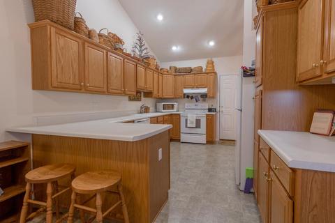 311 Fieldcrest Ct, Normal, IL 61761 photo 11
