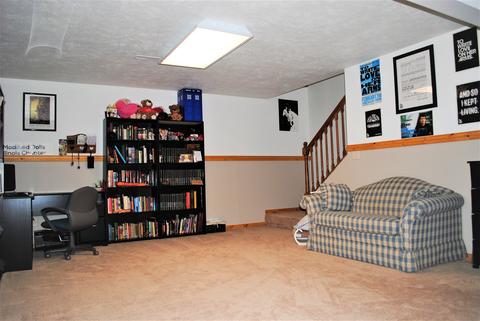 405 Sunset Dr, Colfax, IL 61728 photo 15