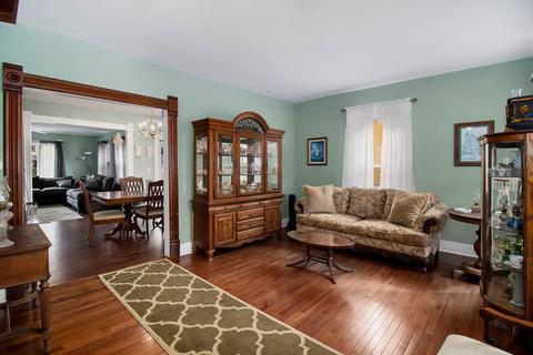 721 Brook St, Elgin, IL 60120 photo 4