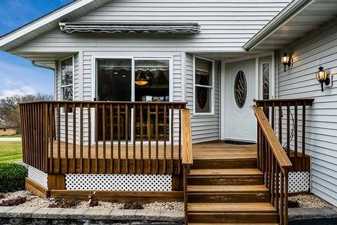 1383 Pier Dr, Davis, IL 61019 photo 3