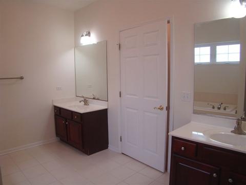 904 Monroe Ave, Mchenry, IL 60050 photo 18
