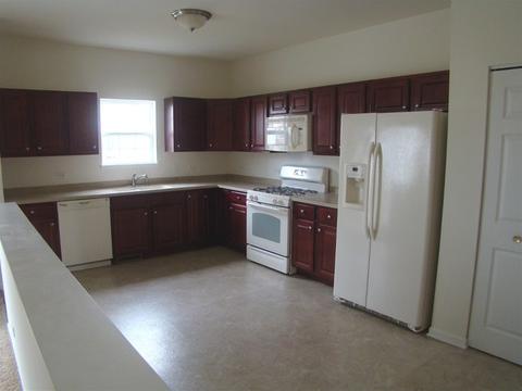 904 Monroe Ave, Mchenry, IL 60050 photo 27