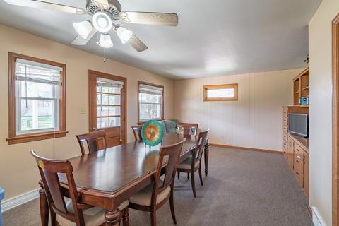 17600 Maple St, Lansing, IL 60438 photo 5