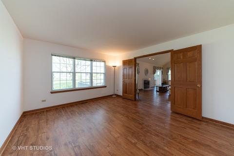 13450 Redberry Cir, Plainfield, IL 60544 photo 4