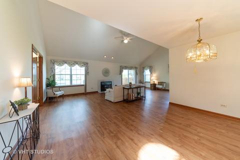 13450 Redberry Cir, Plainfield, IL 60544 photo 2