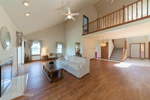 13450 Redberry Cir, Plainfield, IL 60544 photo 3