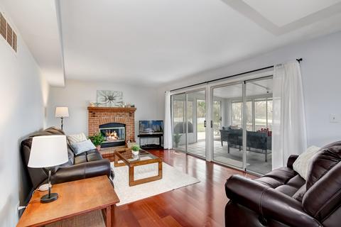 235 Mayflower Ln, Bartlett, IL 60103 photo 25