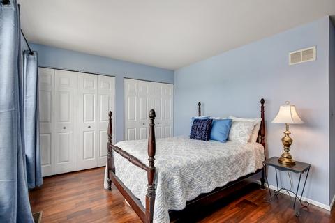 235 Mayflower Ln, Bartlett, IL 60103 photo 17