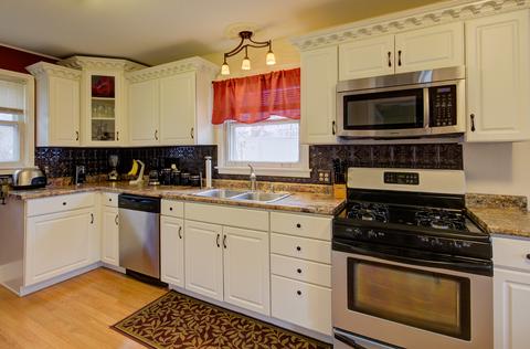 503 Oak Ave, Aurora, IL 60506 photo 13
