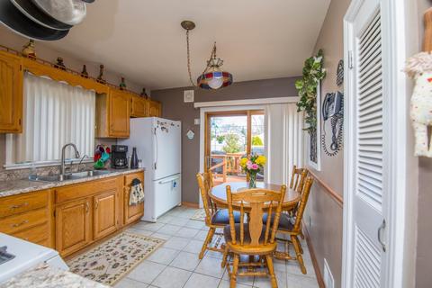3040 183rd St, Lansing, IL 60438 photo 6