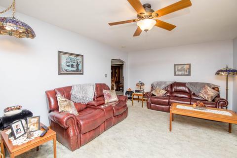 3040 183rd St, Lansing, IL 60438 photo 8