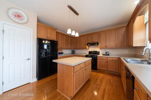 16552 Arbor Ct, Plainfield, IL 60586 photo 8