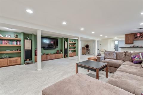 34 Logan Ter, Golf, IL 60029 photo 14