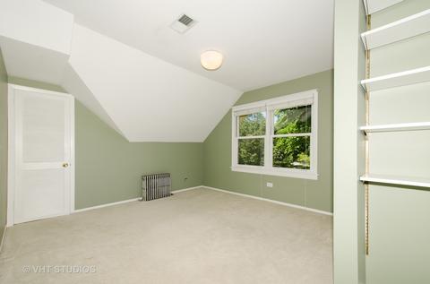 34 Logan Ter, Golf, IL 60029 photo 13