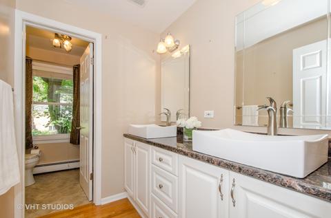 34 Logan Ter, Golf, IL 60029 photo 10