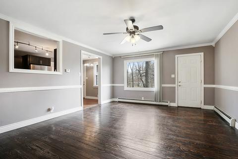 23030 Lahon Rd, Steger, IL 60475 photo 2