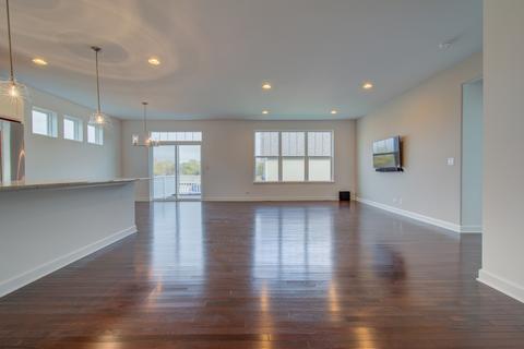 219 Sunset Ln, Addison, IL 60101 photo 2