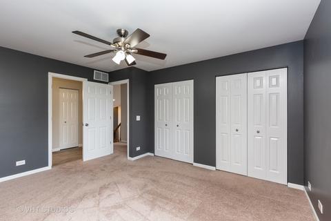 976 Ascot Dr, Elgin, IL 60123 photo 12