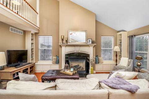 1208 Onyx Ln, Normal, IL 61761 photo 5