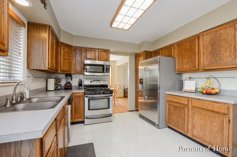 981 Longford Rd, Bartlett, IL 60103 photo 6
