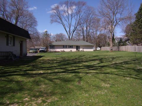 81 Maple St, Elgin, IL 60123 photo 13
