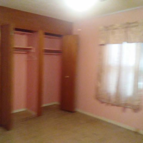 800 Robert St, Aurora, IL 60506 photo 4