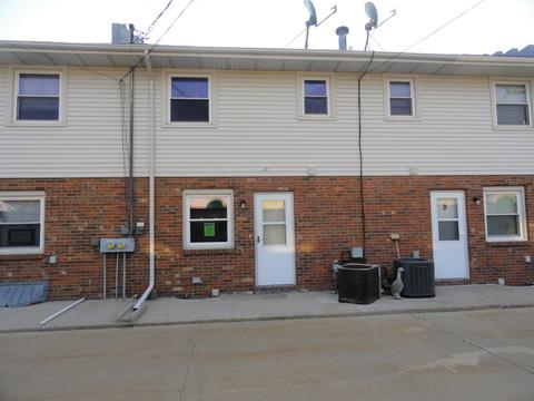 105 E Lincoln St #C, Normal, IL 61761 photo 1