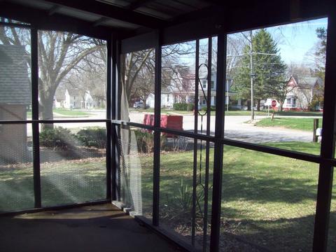 202 Fifth St, Walnut, IL 61376 photo 8