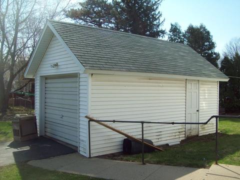 202 Fifth St, Walnut, IL 61376 photo 12