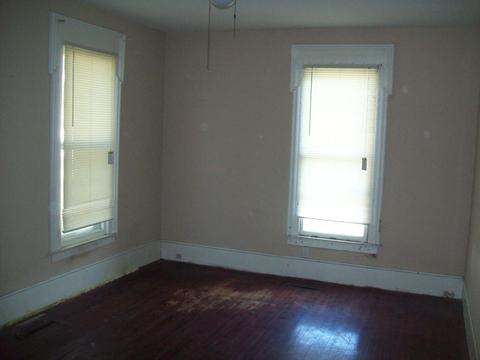 202 Fifth St, Walnut, IL 61376 photo 9