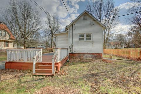 206 E Madison St, Philo, IL 61864 photo 7