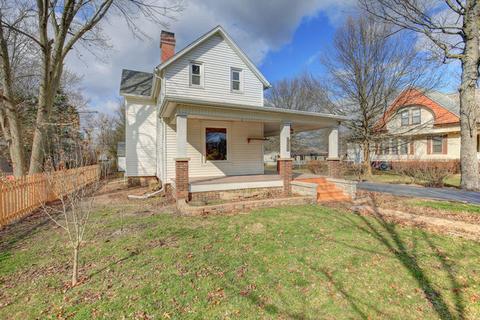 206 E Madison St, Philo, IL 61864 photo 2