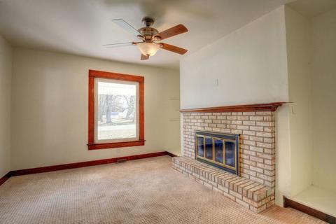 206 E Madison St, Philo, IL 61864 photo 15